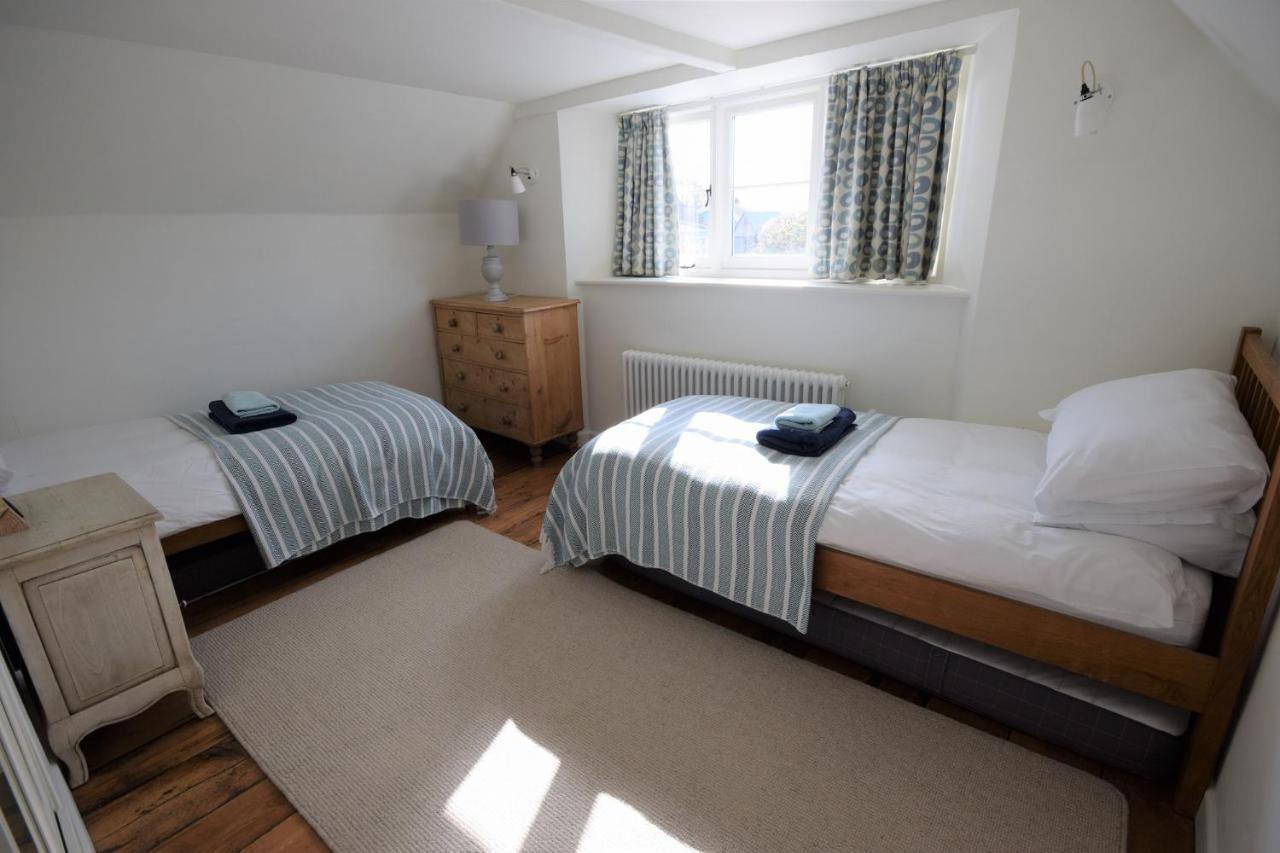 Greystone Cottage - Sea Views, Short Stroll To A Beautiful Sandy Beach Brook  Esterno foto
