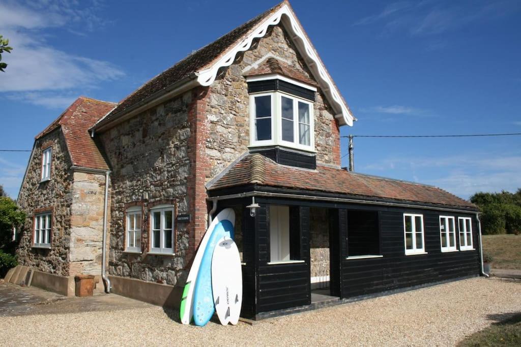 Greystone Cottage - Sea Views, Short Stroll To A Beautiful Sandy Beach Brook  Esterno foto